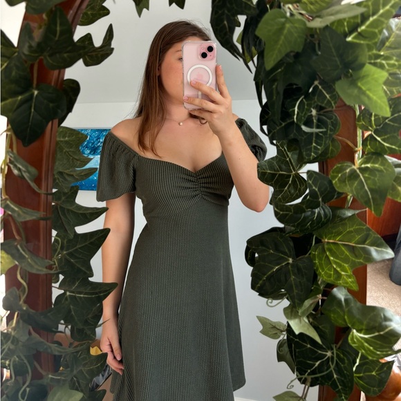 Francesca's Collections Dresses & Skirts - Green dress